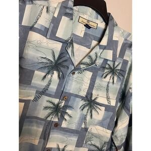 Tommy Bahama Shirt Blue Short Sleeve Hawaiian Aloha Floral Palm Trees Silk Large